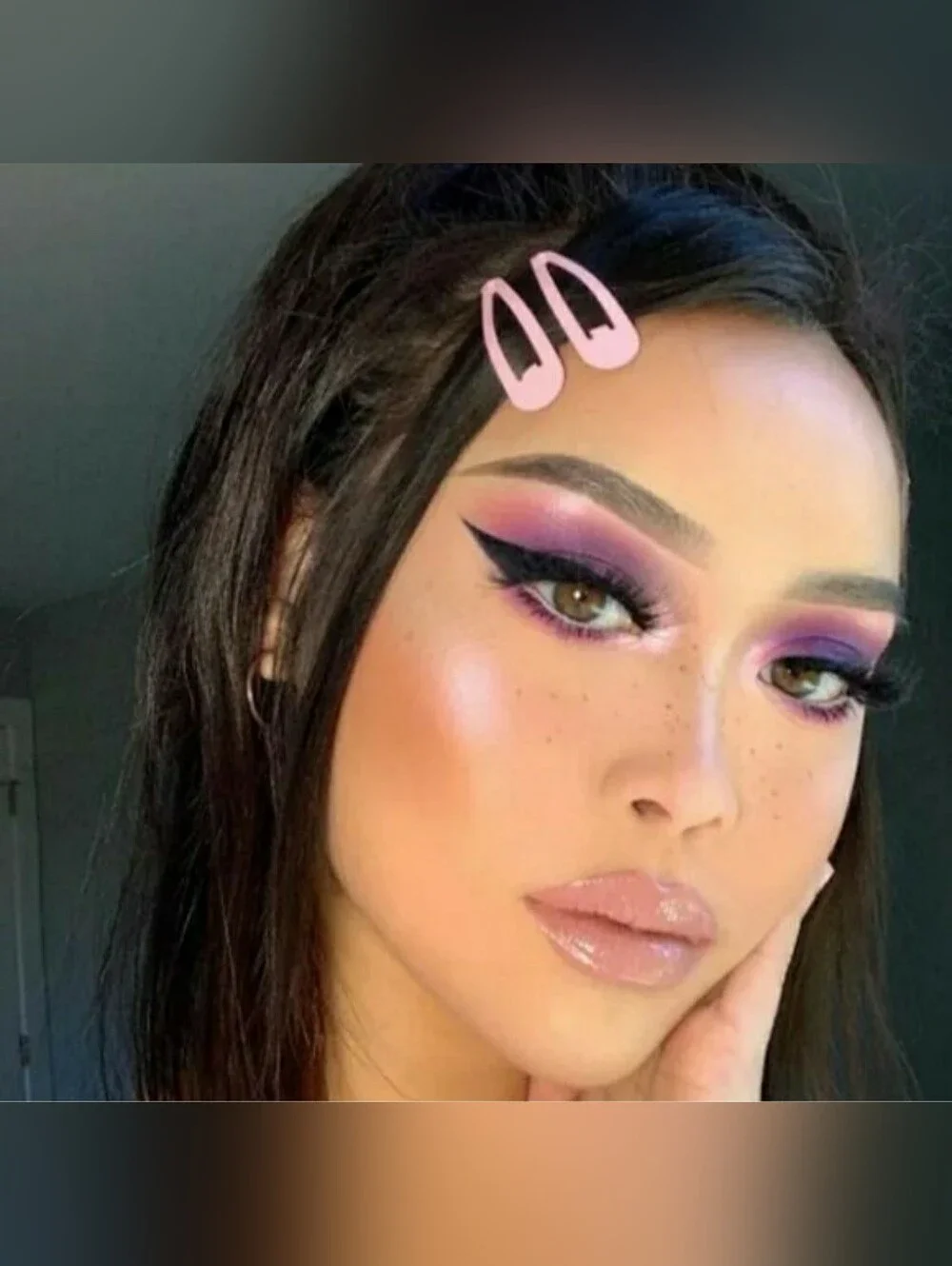 BEAUTY BAKERIE COTTON CANDY CHAMPAGNE BLUSHLIGHTER PALETTE